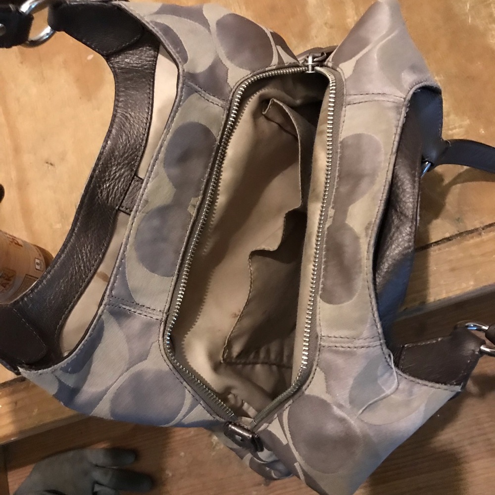 Coach handbag - Picture 2 of 2